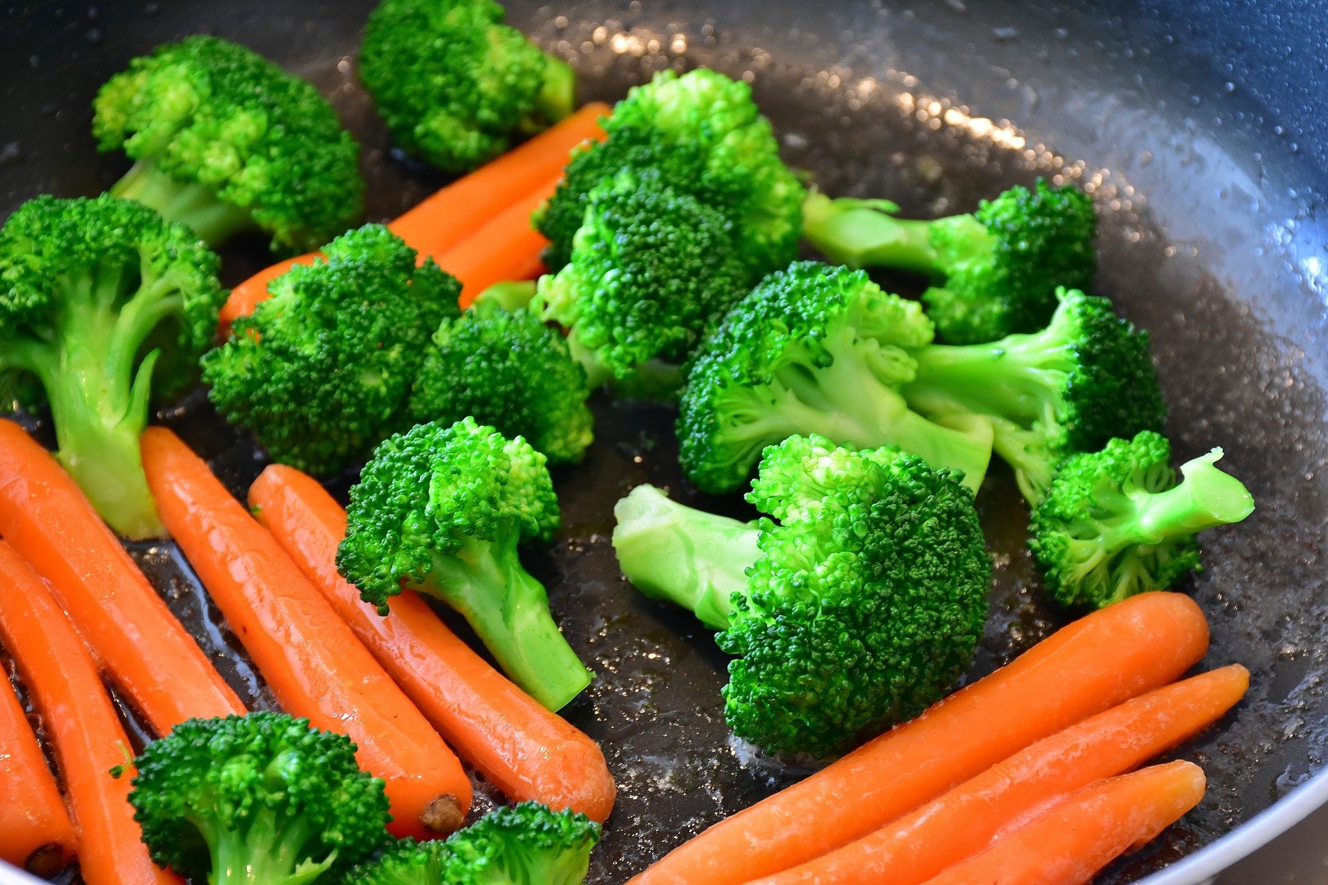 Manger bio : Les 12 aliments à acheter en priorité